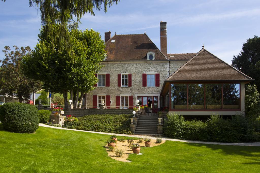Logis Hostellerie La Chaumiere Arsonval Exterior photo
