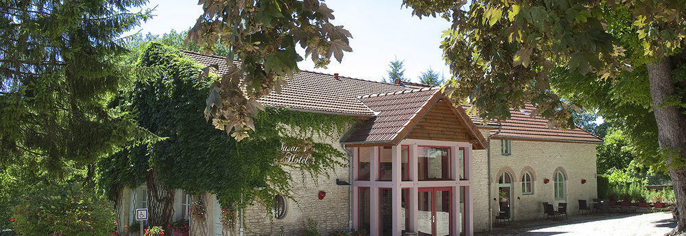 Logis Hostellerie La Chaumiere Arsonval Exterior photo